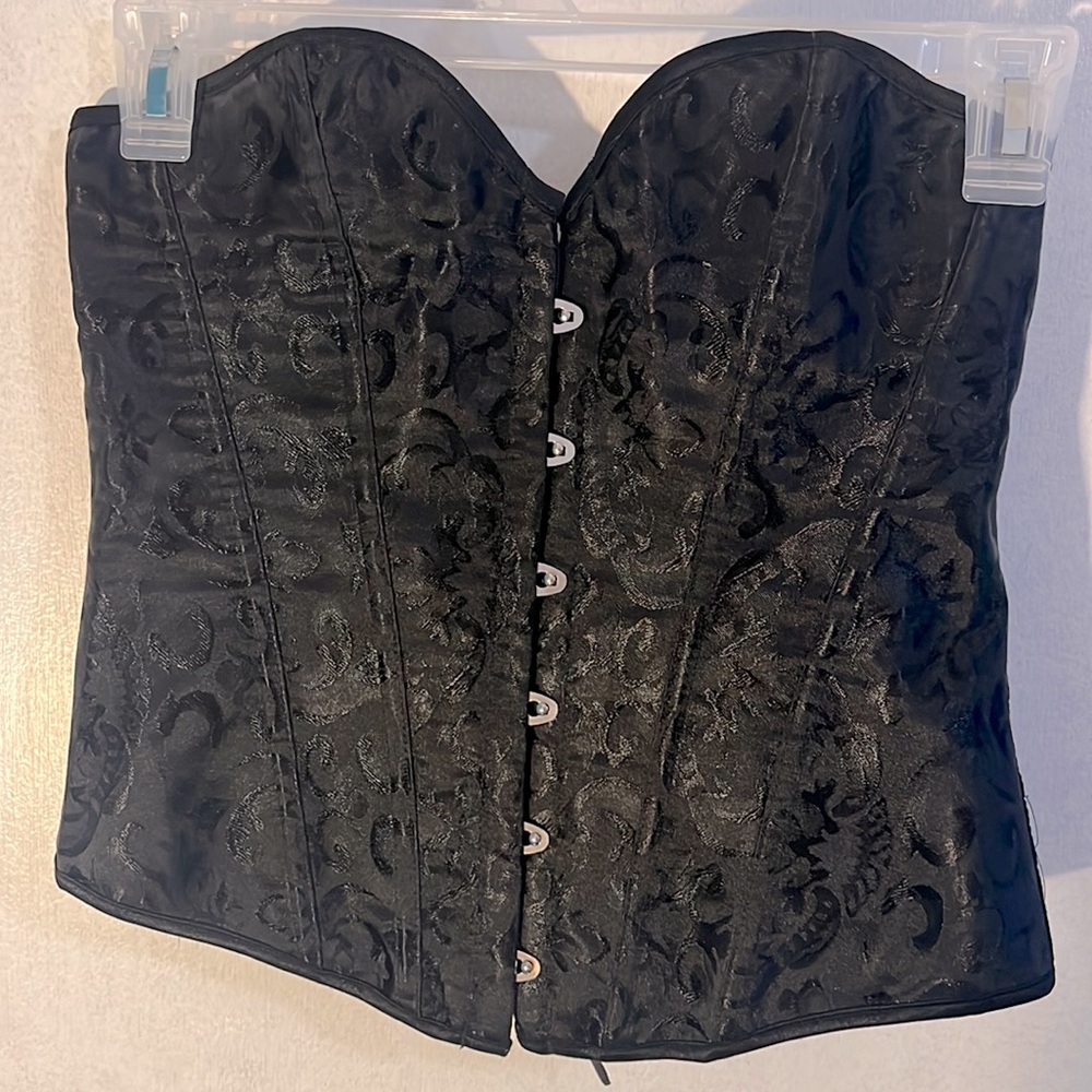 Black corset w/ thong-Adjustable strap